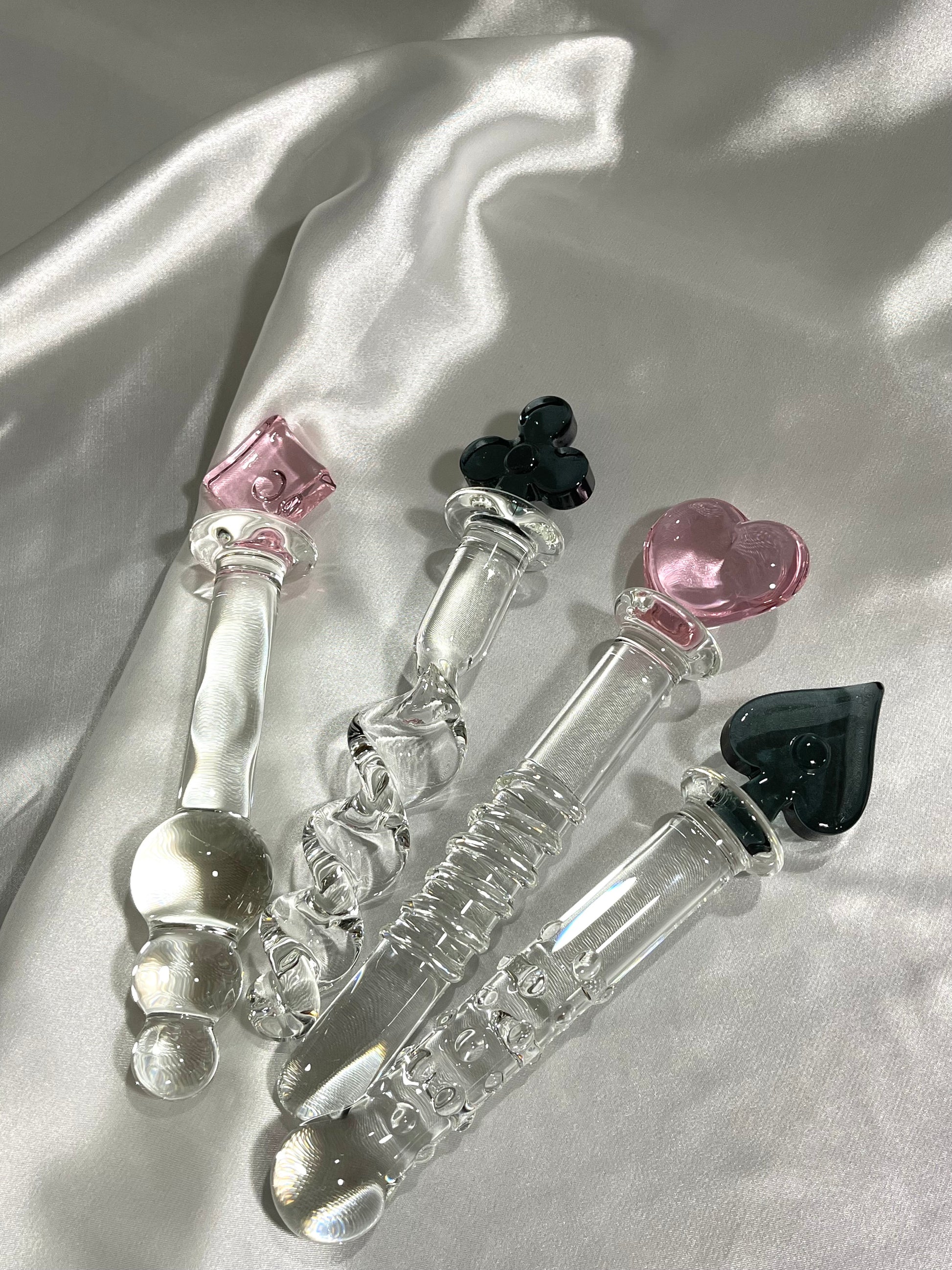 Poker Crystal Glass Wand/ Kawaii Glass Dildo for women/ diamond/heart/ –  HoneyWoozz