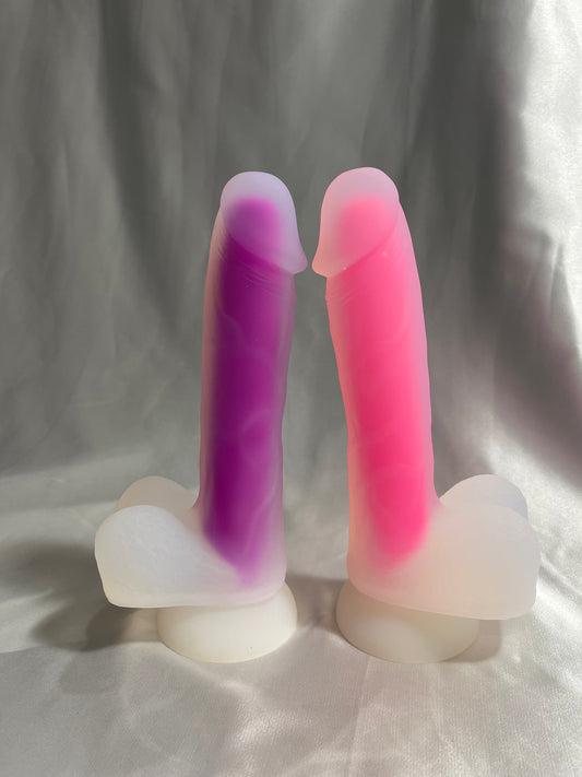 Kawaii Luminous Dildo/ Realistic Penis Dildo/Dildo with Suction Cup/ Glow in the dark